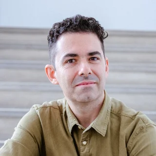 Dr Felipe Campelo